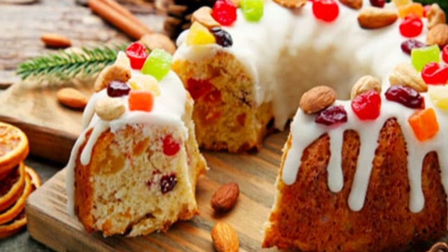 Preparei este bolo natalino com 6 ingredientes e o cheiro tomou a casa inteira